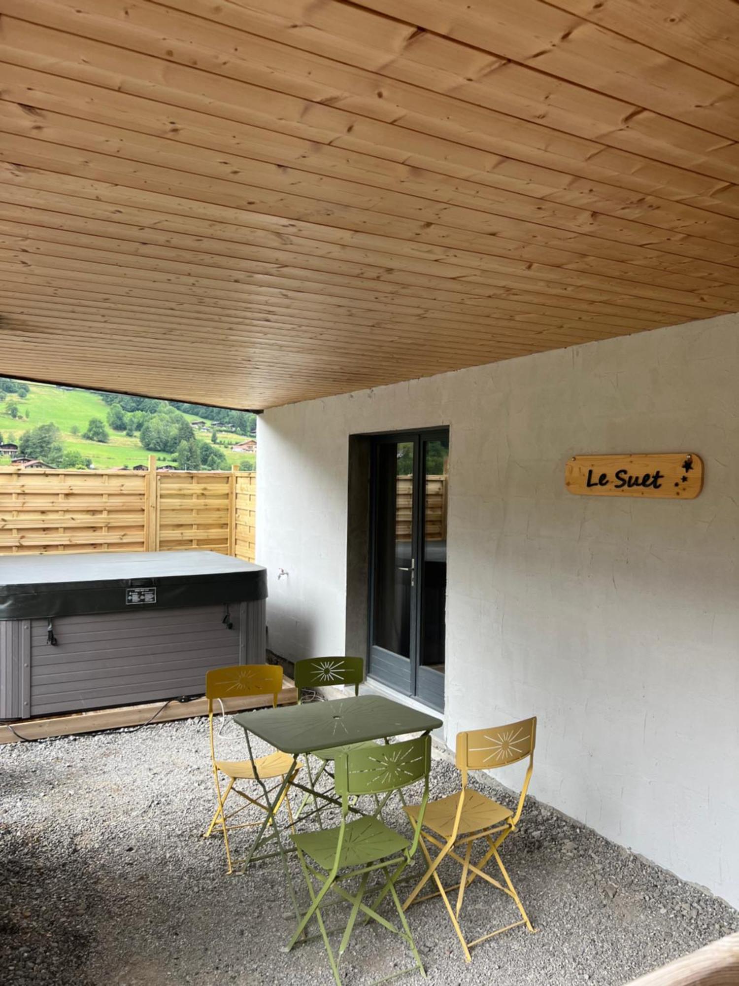 Neuf Chalet 4P Le Suet Jacuzzi Privatif Entremont Dış mekan fotoğraf